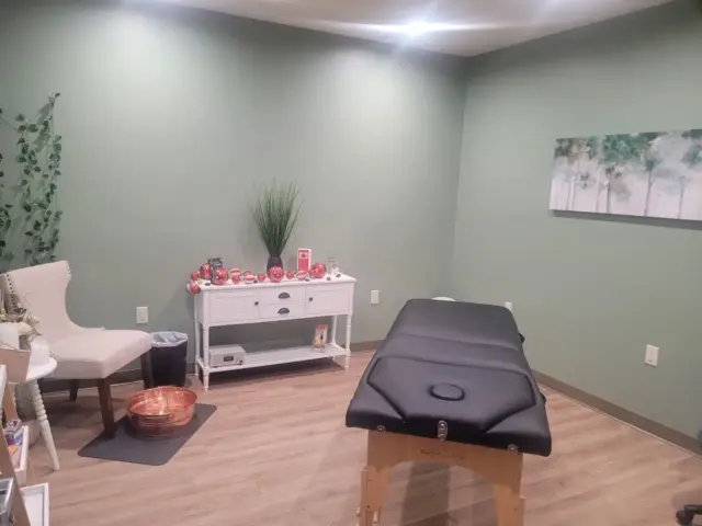 Massage table